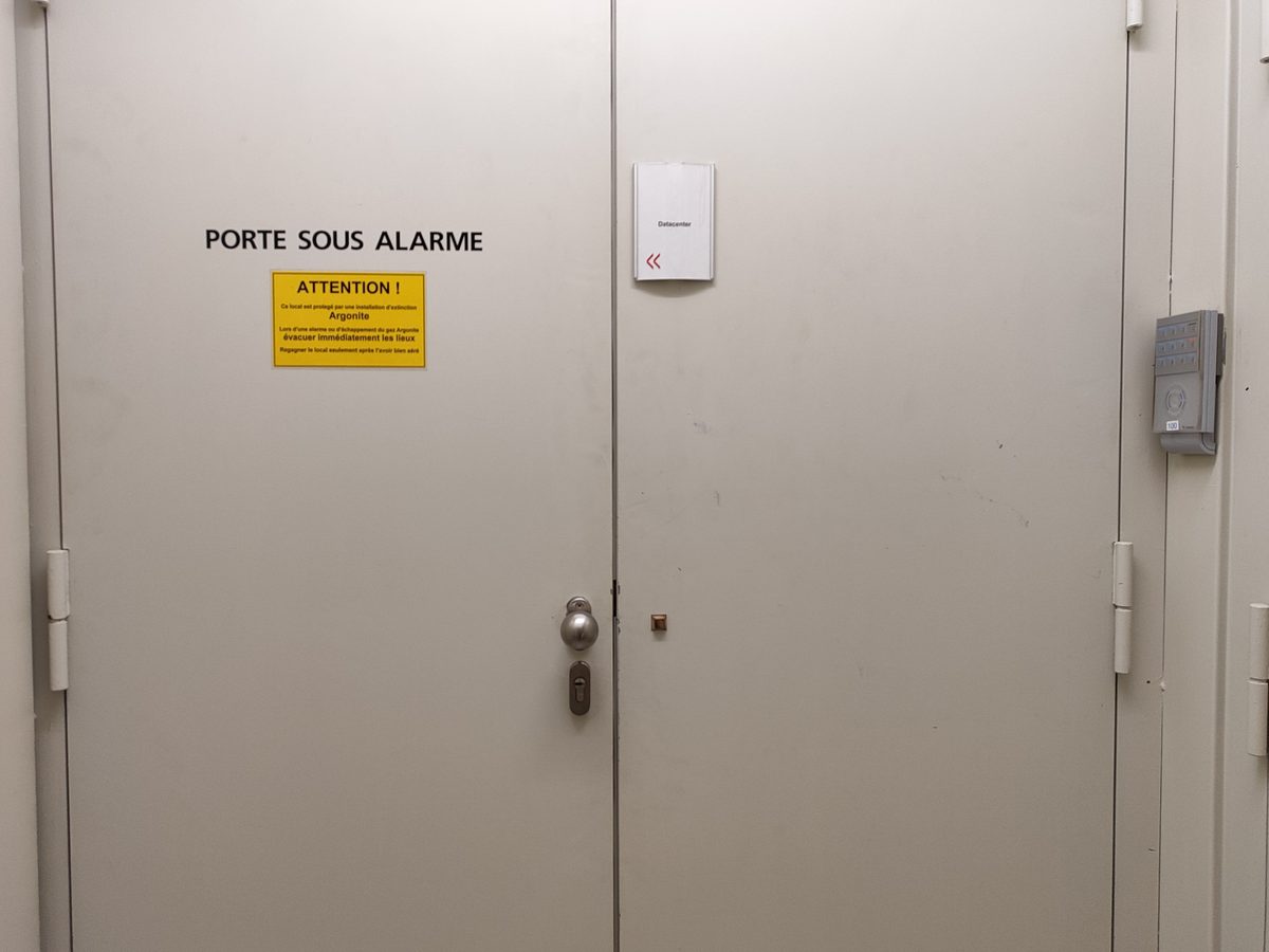Accès technique au datacenter AlpineDC de Lausanne pour les livraisons et interventions
